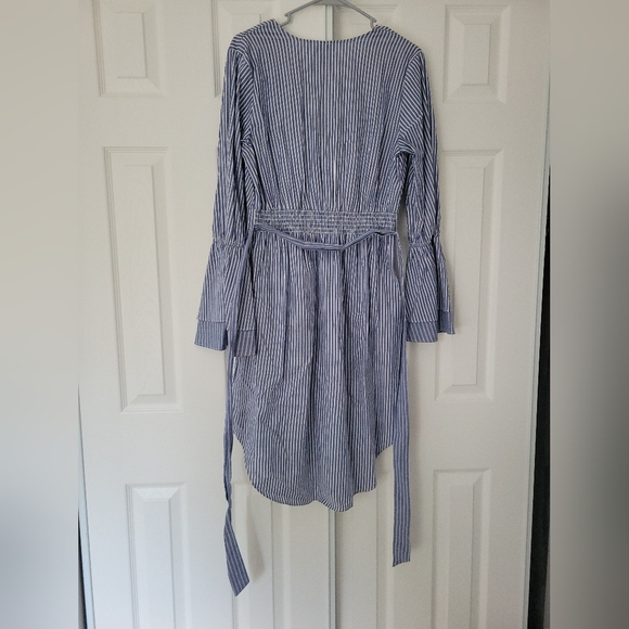 A New Day Dress - Picture 2 of 3